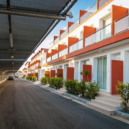 New Day Apartments Paphos Exterior photo