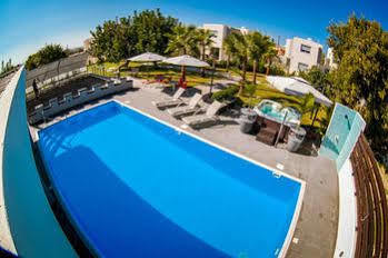 New Day Apartments Paphos Exterior photo